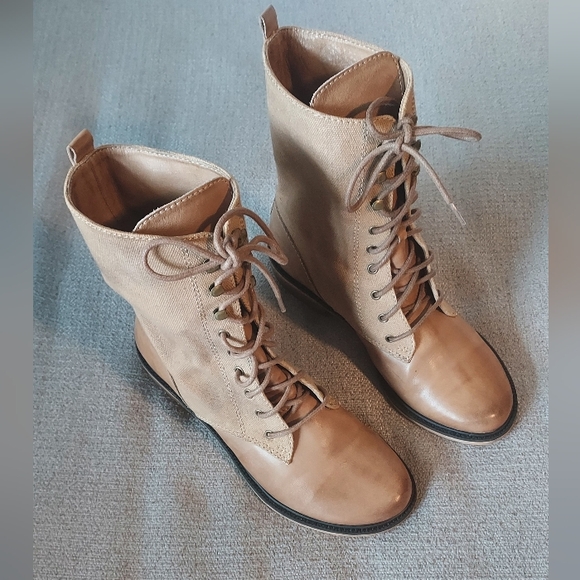 PB Tan Lace-Up Women's Leather Boots Sz-7.5 - Picture 1 of 8